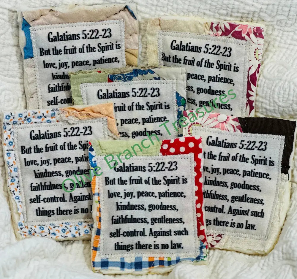 Mini Scripture Quilts * Galatians 5:22-23 Mini Scripture Quilt