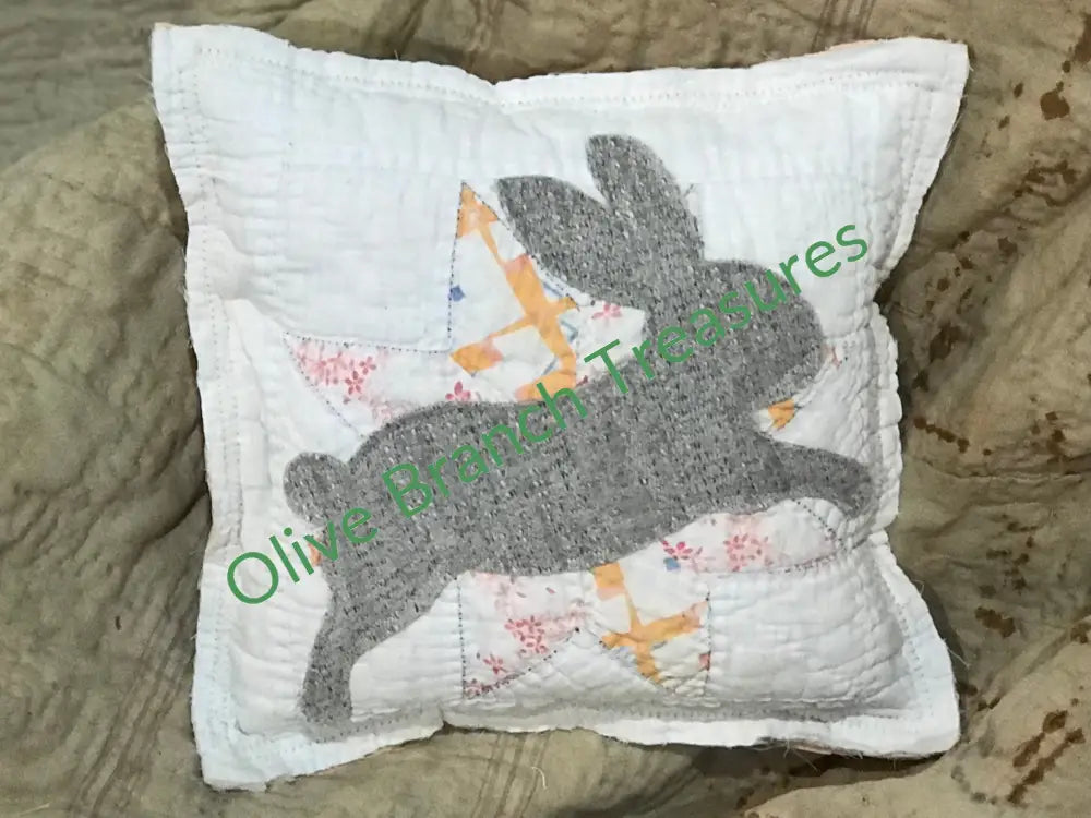Pillow * Leaping Bunny 1 Decorative
