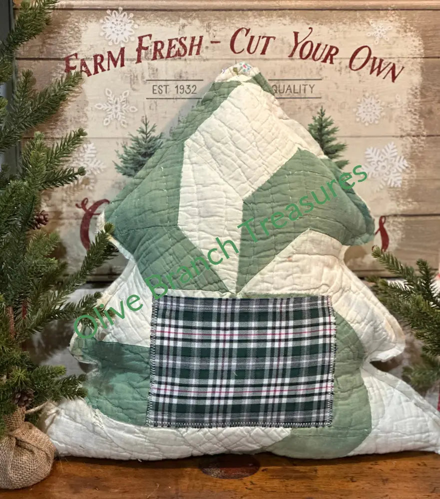Vintage Quilt Christmas Tree Pillow With Pocket Pillow