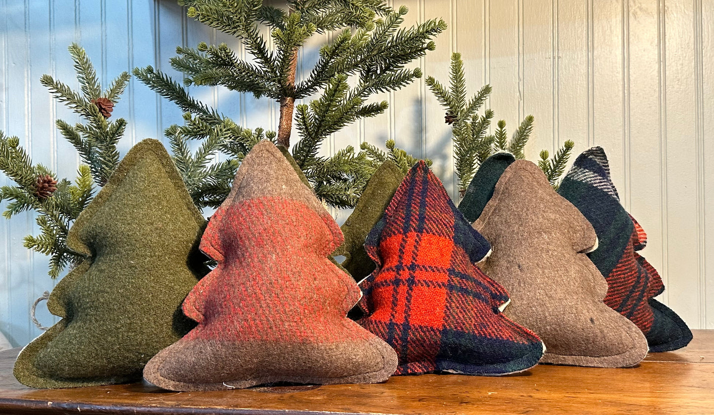 Set of 3 Mini Christmas Tree Pillows