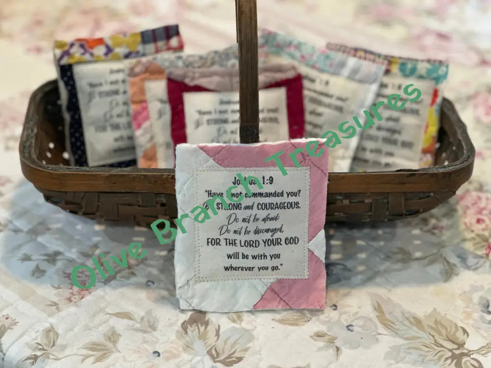 Mini Scripture Quilts * Joshua 1:9 Mini Scripture Quilt