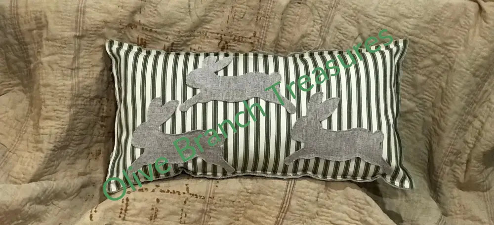 Pillow * Bunny Trio Decorative