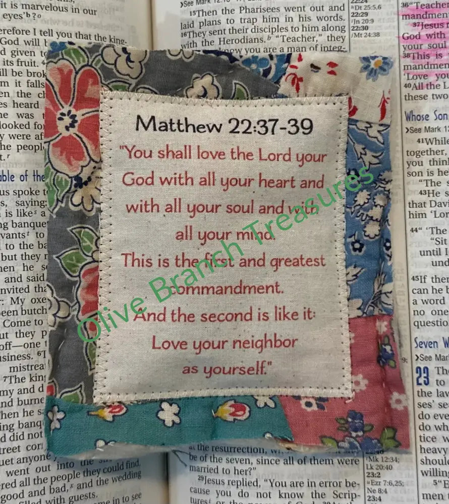 The Red Letter Collection Matthew 22:37-39 Mini Scripture Quilt