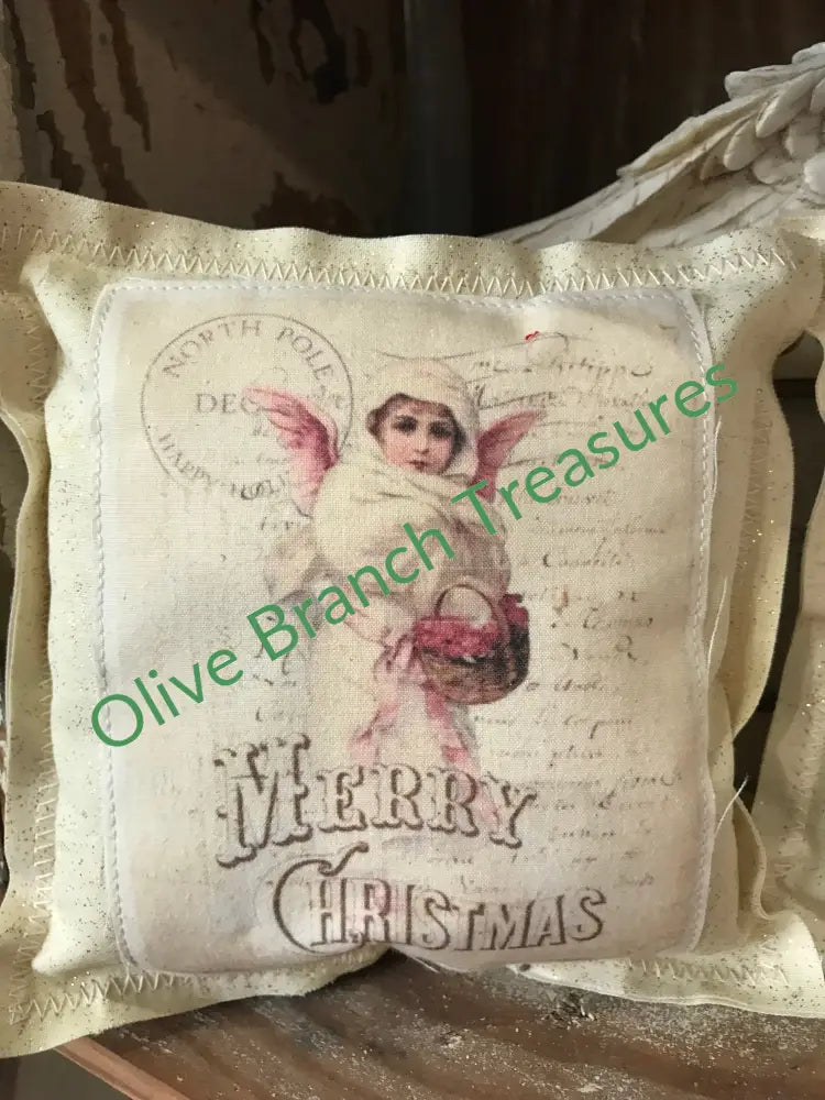 Victorian Christmas Pillows/Set Of 4 Bowl Fillers/Mini Pillows