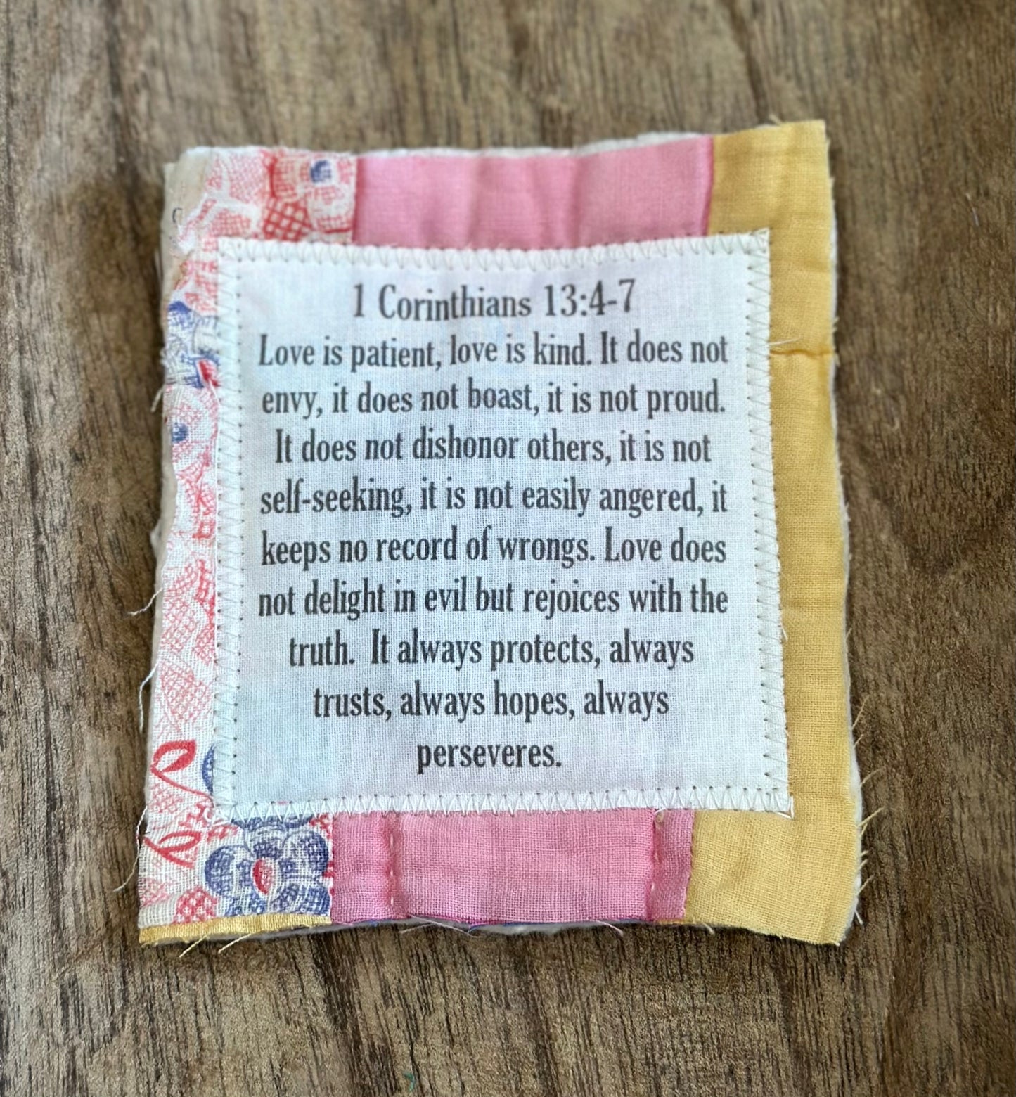 Mini Scripture Quilts * 1 Corinthians 13:4-7